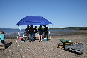 Gullivers Cove Oceanview Cottages