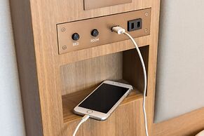 JR-East Hotel Mets Mejiro