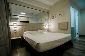 Travelite Express Hotel