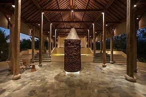 Komaneka at Keramas Beach