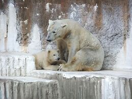 At RLiS House Tennoji East