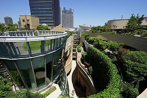 At RLiS House Tennoji East