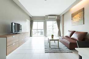 J Park at Chinnakhet