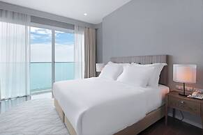 White Sand Beach Residences Pattaya