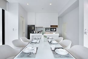 White Sand Beach Residences Pattaya