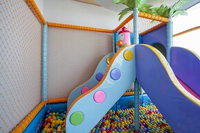 White Sand Beach Residences Pattaya