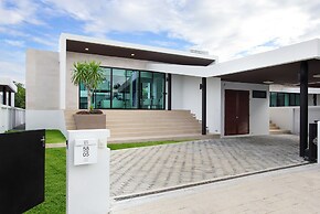 White Sand Beach Residences Pattaya