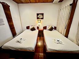 Rattana Guesthouse