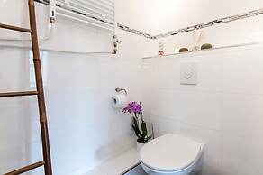 Crown Guesthouse Amsterdam