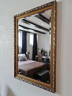 Crown Guesthouse Amsterdam