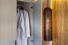 Senses Luxury Houses