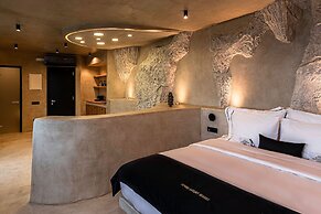 Senses Luxury Houses