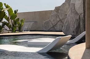 Senses Luxury Houses