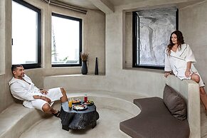 Senses Luxury Houses