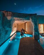 Senses Luxury Houses