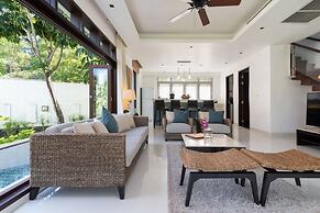 2 Br Luxury Villa SDV141 near the beachfront by Samui Dream Villas