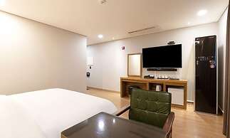 Anyang CNC Hotel