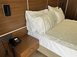 Gulluk Life Hotel