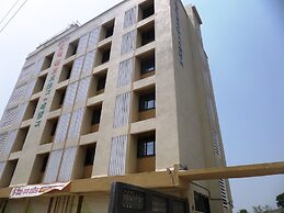 Riya Raj Hotel