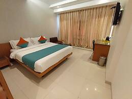 Pride Biznotel Alkapuri