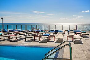 Hyde Resort and Residences, OceanMiami Collection