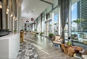 Hyde Resort and Residences, OceanMiami Collection