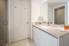 Hyde Resort and Residences, OceanMiami Collection