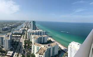 Hyde Resort and Residences, OceanMiami Collection