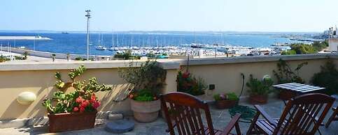 Palazzo Vergine I Due Mari