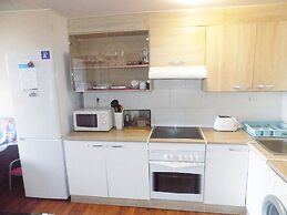 Apartsalou Lea