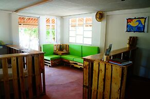 Cebaco Sunrise Lodge