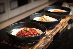 Utop Ubless Hotel Jeju Hamdeok