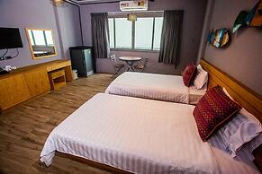 Casa DeeDee (Dee Inn)