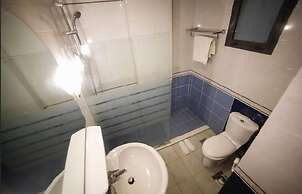 White House Apartments