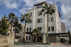 Naylover Hotel Suites