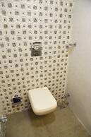 Hotel Flora Fountain