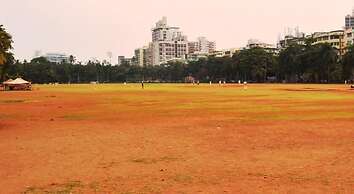 Hotel Flora Fountain