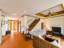 3 Bedroom Villa Beach Front Resort TG12