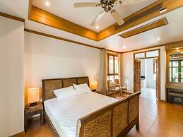 3 Bedroom Villa Beach Front Resort TG12