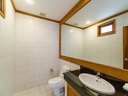 3 Bedroom Villa Beach Front Resort TG12