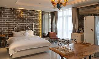 February Hotel The Signature Dongseongro