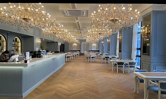 February Hotel The Signature Dongseongro