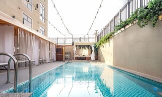 February Hotel The Signature Dongseongro