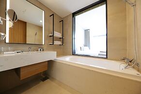 Midas Hotel & Resort