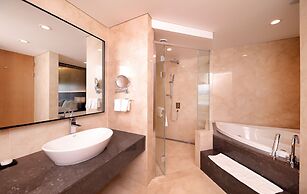 Midas Hotel & Resort