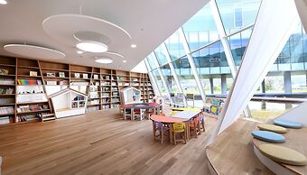 Midas Hotel & Resort