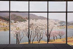 Midas Hotel & Resort