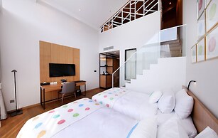 Midas Hotel & Resort