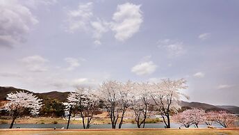 Midas Hotel & Resort