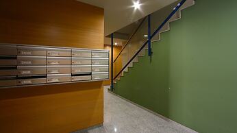 Mazi Apartments Downtown
